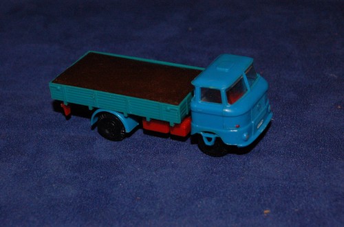W50 pritsche mit ladegut 87 - pritsche, 1:87